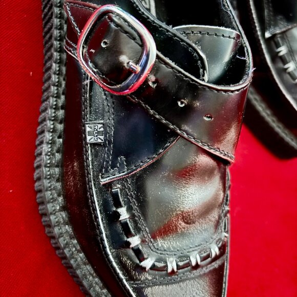 T.U.K. Grey Rub Off Pointed Toe Buckle Creeper - Picture 5 of 8